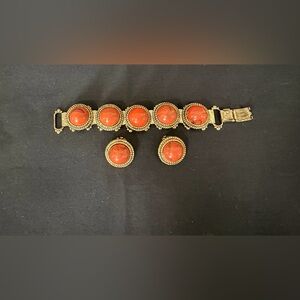 Vtg Gold Tone Bracelet & Clip On Earrings 5 panels 7" costume jewelry fashion